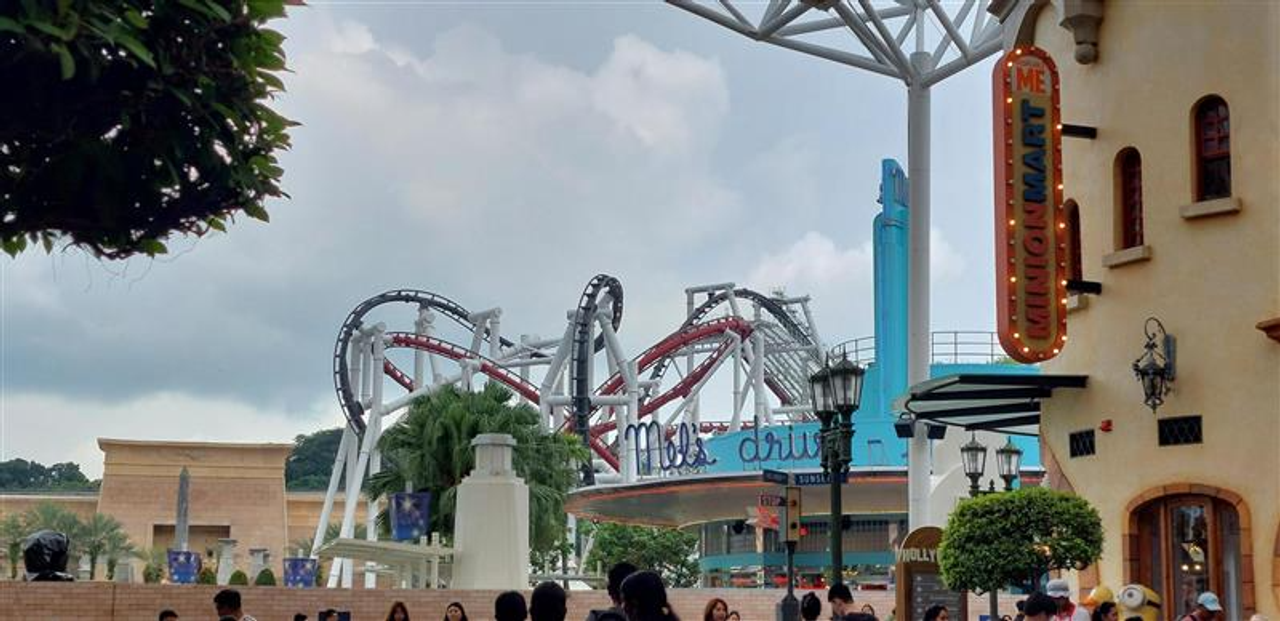 Chiếc roller coaster trong truyền thuyết