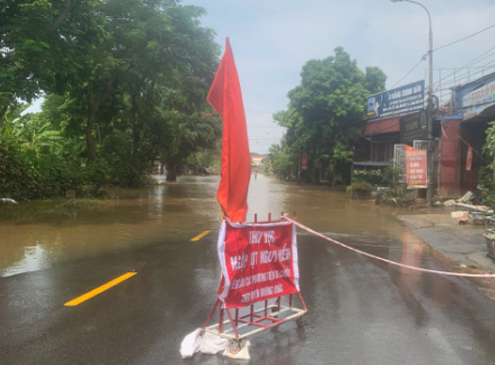 Người ta phong tỏa....