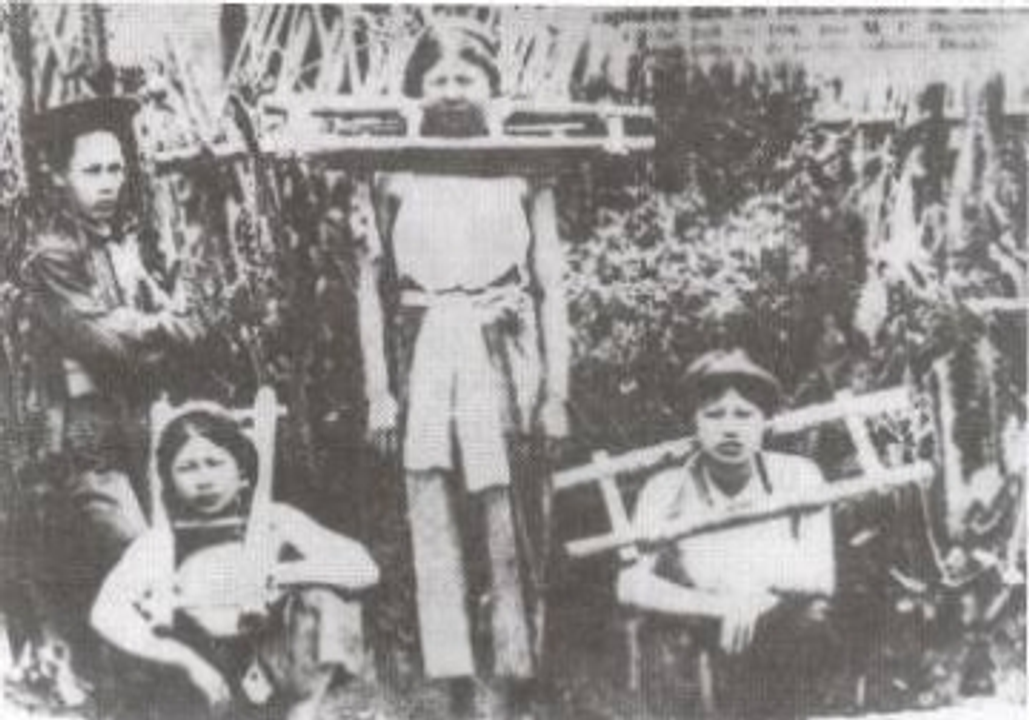 Nhân dân bị bắt làm nô lệ