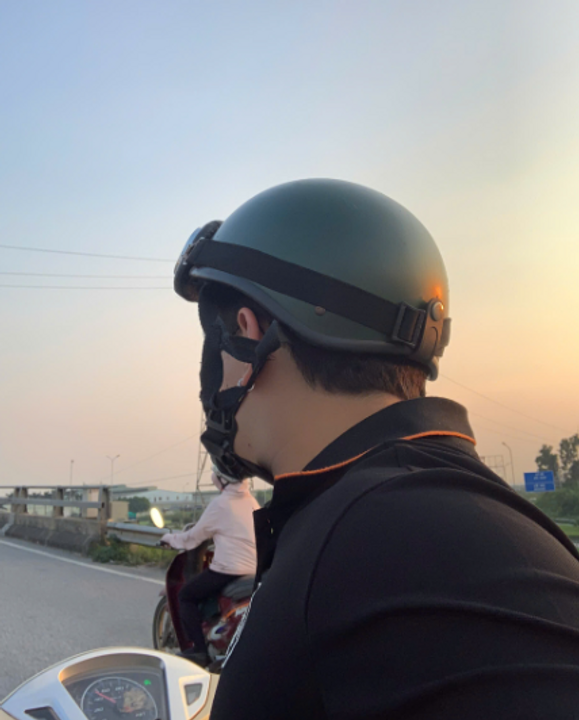 Cảnh hoàng hôn trên cầu Bò Sơn.