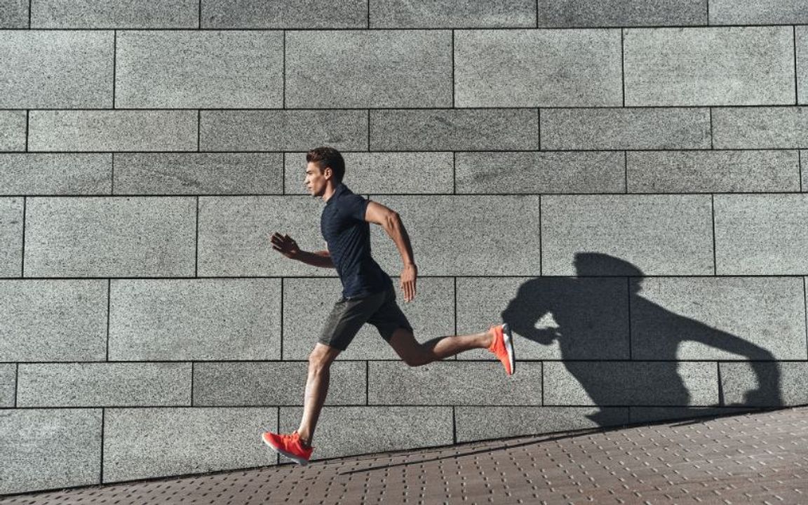 "Thói quen tốt không đòi hỏi bạn phải hoàn hảo. Nó chỉ cần bạn… lặp lại. Bắt đầu – dù thật nhỏ."