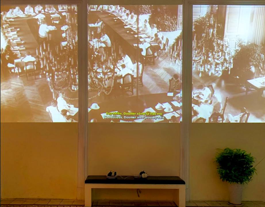 <i>The photo was taken through the lens of a group member.</i>