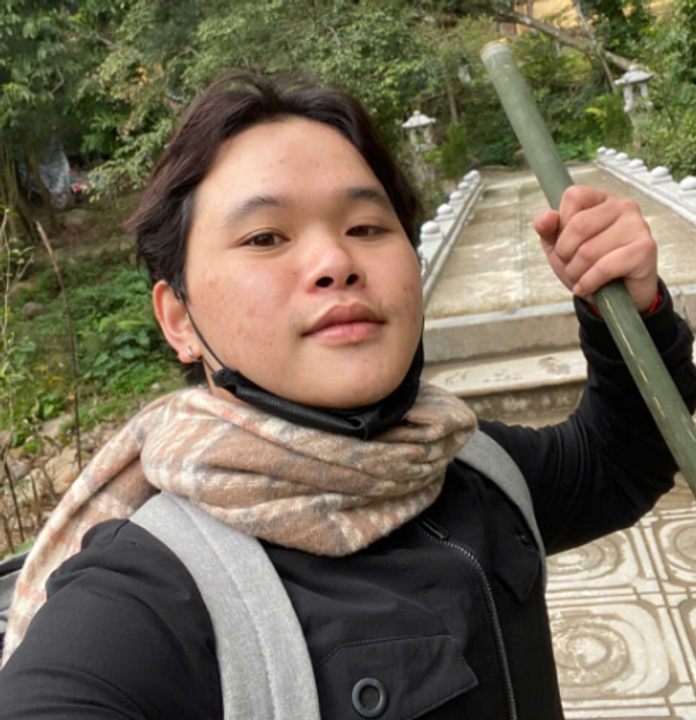 12h37 trưa. Let go...