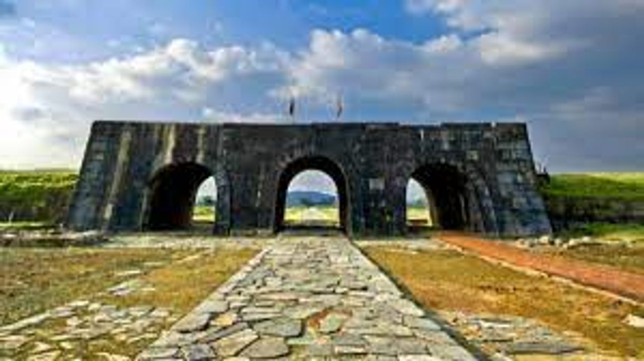 Thành nhà Hồ (Vĩnh Tiến, Vĩnh Lộc, Thanh Hoá)