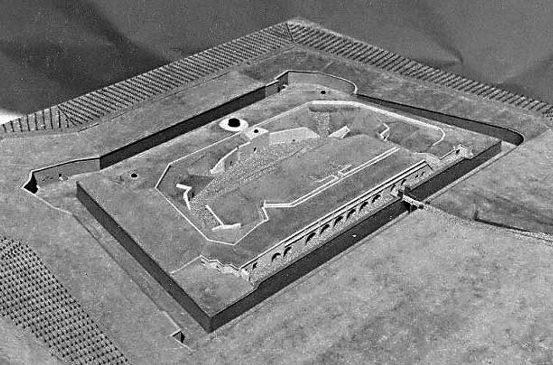 Pháo đài Vaux (ảnh thực tế)