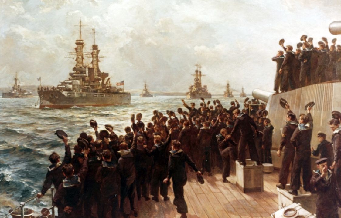 Hạm đội Hoa Kỳ cập bến Scapa Flow vào ngày 7 tháng 12 năm 1917. Tranh sơn dầu của Bernard F. Gribble, mô tả Hải đội Thiết giáp hạm số 9 được Đô đốc Anh Sir David Beatty và thủy thủ đoàn tàu HMS Queen Elizabeth chào đón. Các tàu của đội hình Hoa Kỳ (từ phía trước) là New York (BB-34), Wyoming (BB-32), Florida (BB-30) và Delaware (BB-28). (NH 58841-KN).