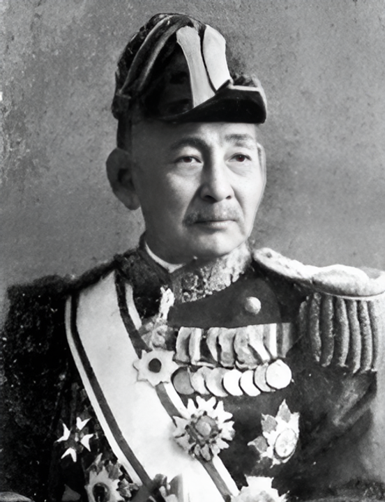 Satō Tetsutarō, người được mệnh danh là 'Mahan của phương Đông" và người đã phát triển học thuyết Hachihachi Kantai (“Hạm đội Tám-Tám”)