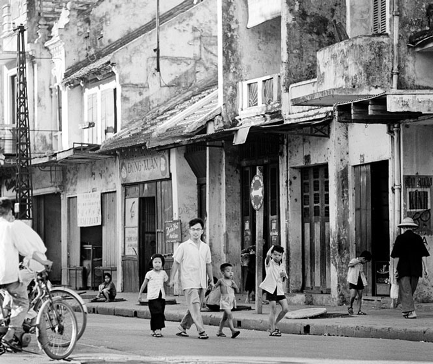 Khung cảnh Hà Nội giai đoạn 1967 - 1975. Nguồn dẫn: Báo Lao động.