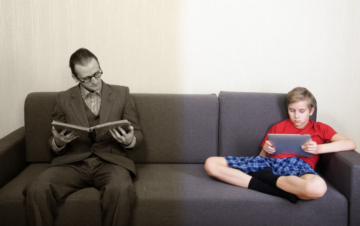 <i>Nguồn: <a href="https://mindbodycounselingreno.com/blog/relationships/generation-gap/">How Does the Generation Gap Affect Relationships?</a></i>